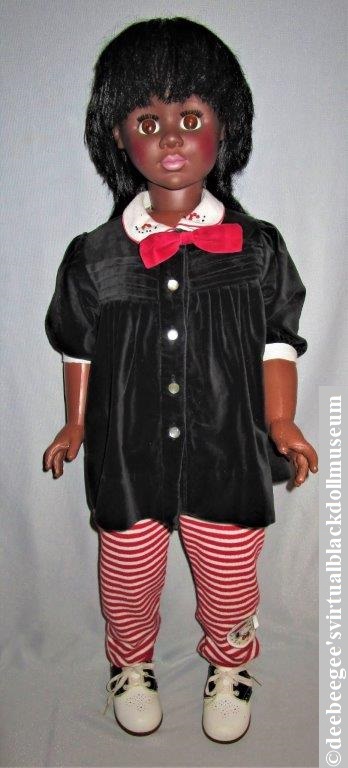 Walking Annette by EEGEE, 1970s, redressed in toddler clothing, socks, and shoes